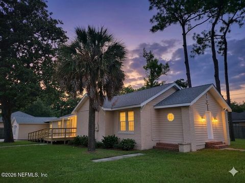 206 ARLINGTON Road N Jacksonville FL 32211