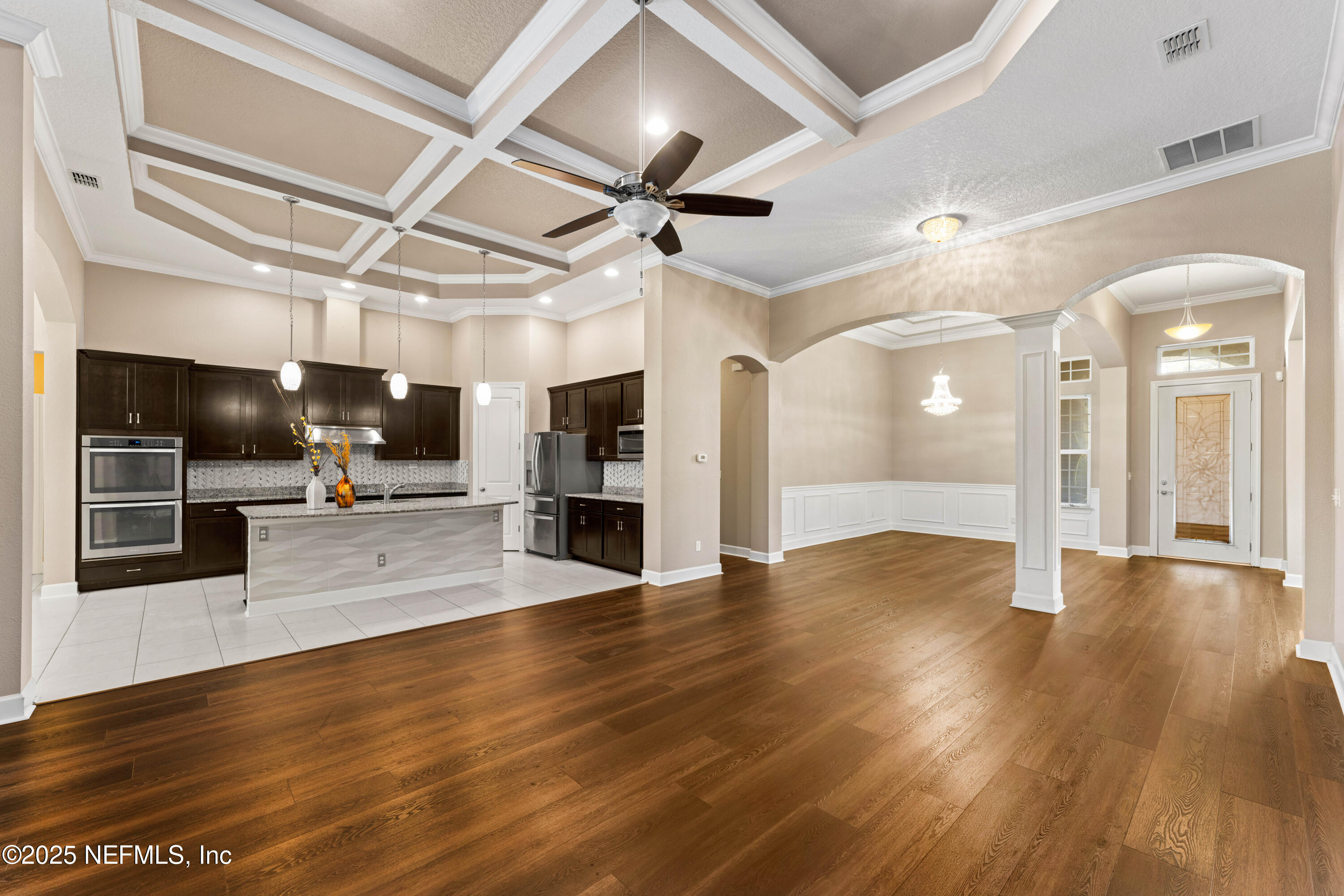 4411 VISTA POINT Lane