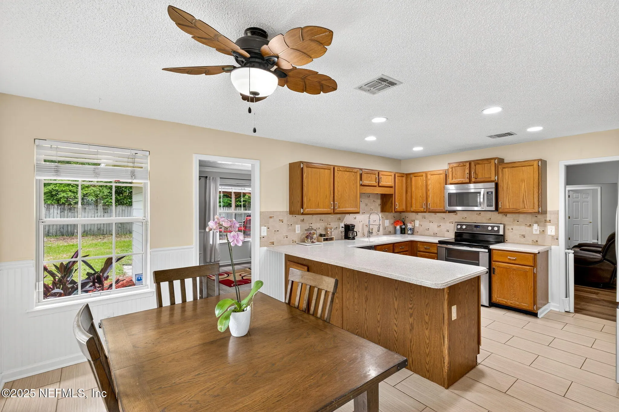 Jacksonville, Florida 32258, United States, 3 Bedrooms Bedrooms, ,2 BathroomsBathrooms,Residential,Pending,184734