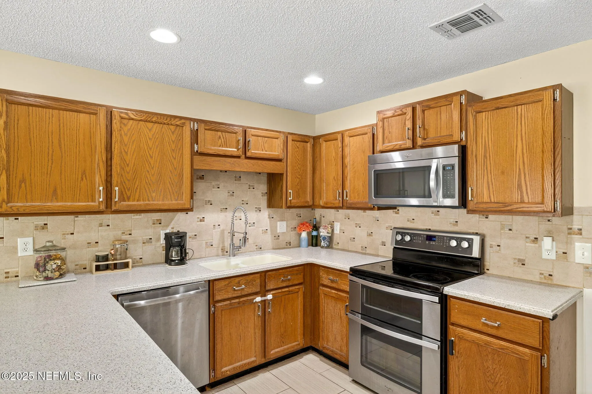 Jacksonville, Florida 32258, United States, 3 Bedrooms Bedrooms, ,2 BathroomsBathrooms,Residential,Pending,184734