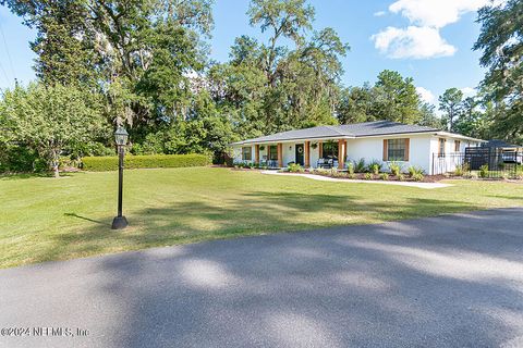 A home in Macclenny