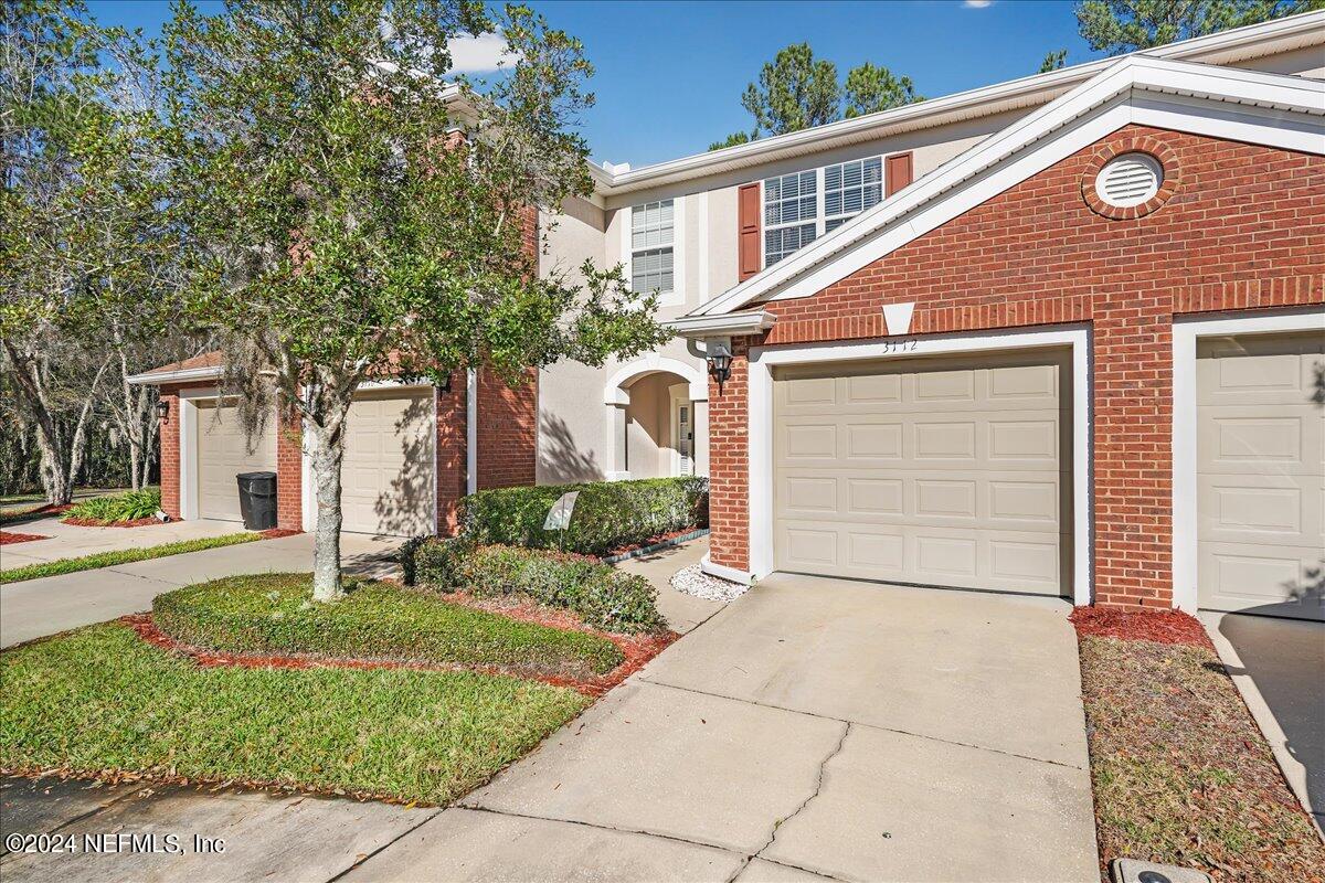 Jacksonville, FL home for sale located at 3112 Hollow Tree Court, Jacksonville, FL 32216