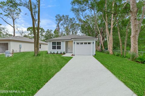 A home in Jacksonville