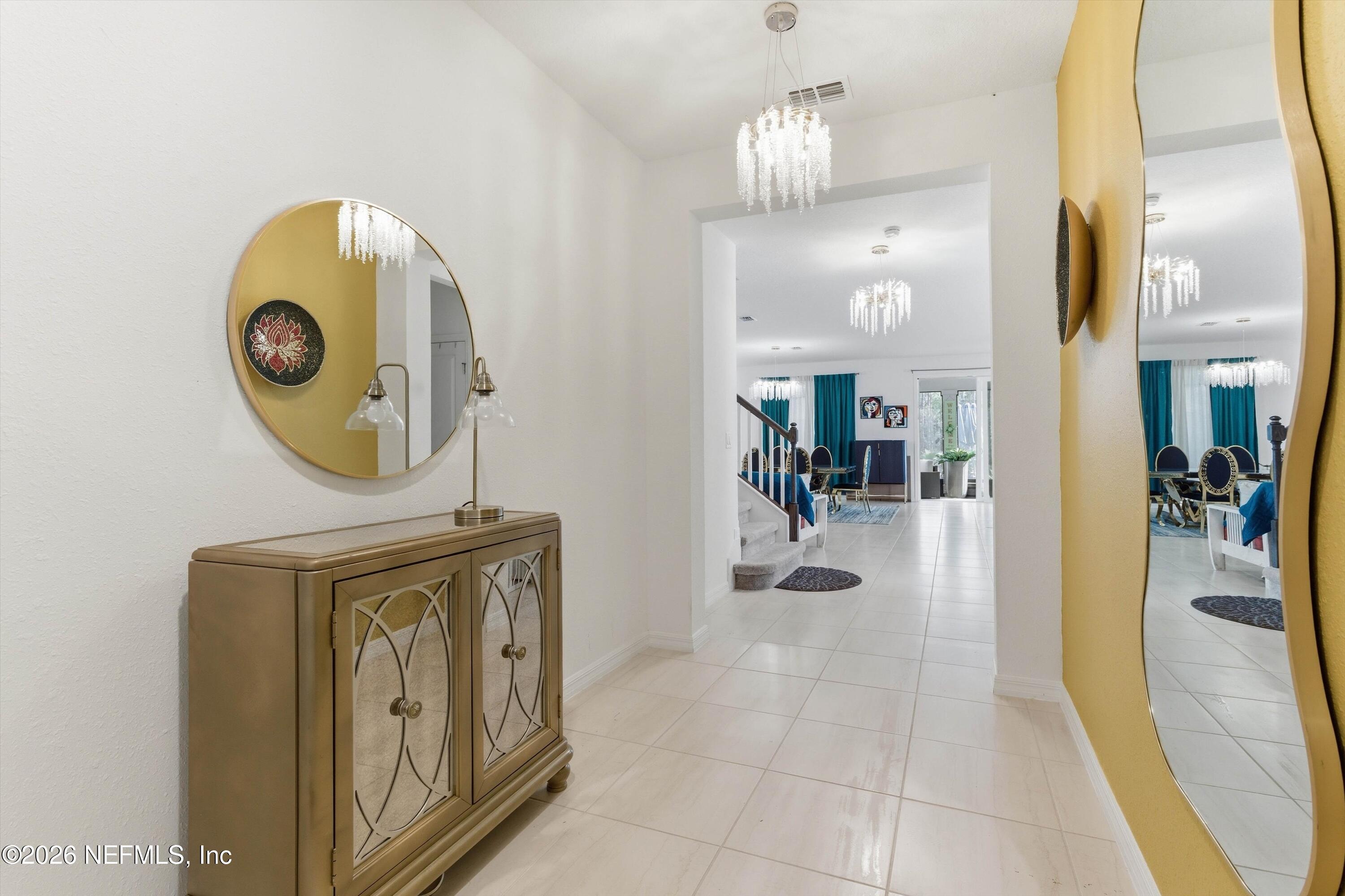 978 ROOSTER HOLLOW Way