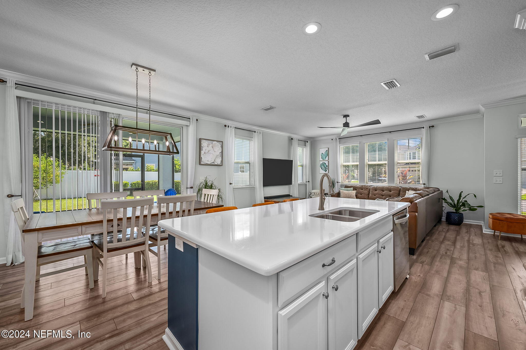 7130 CRISPIN COVE Drive