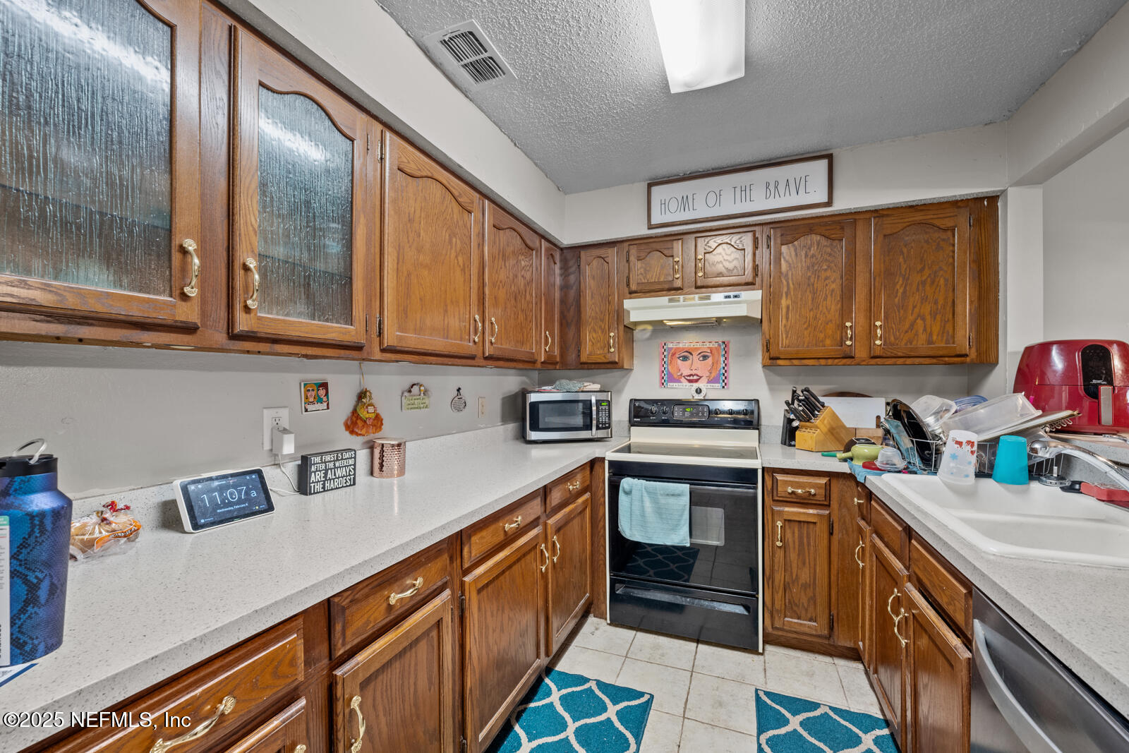 2192 DERRINGER Circle W