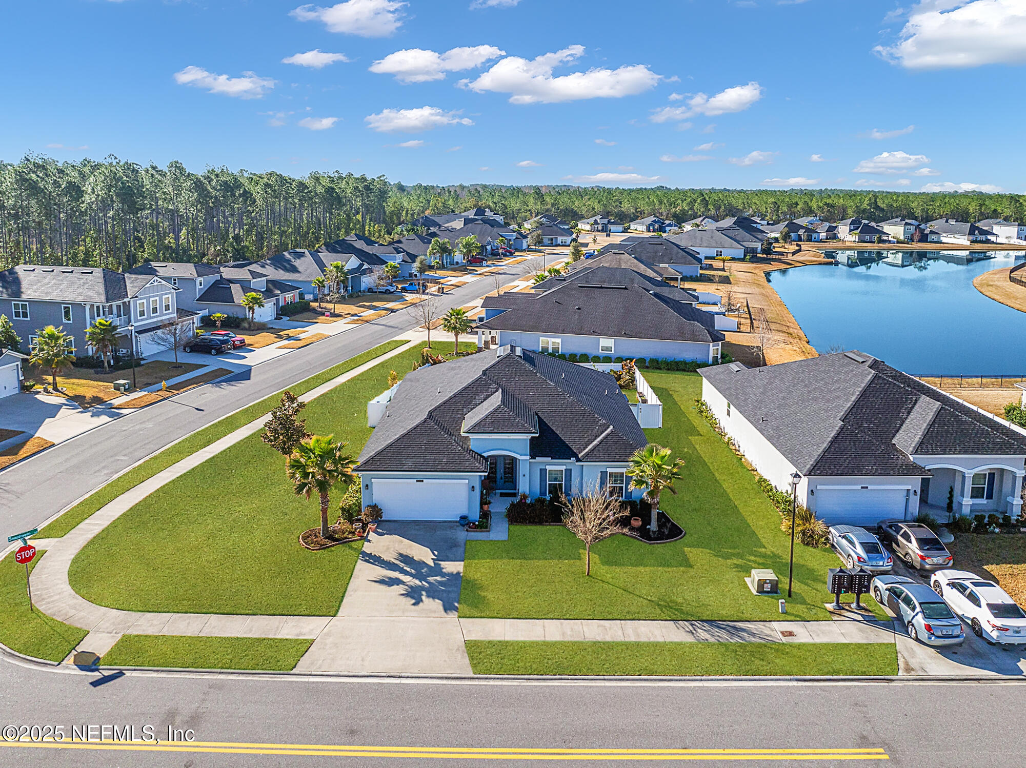 85464 AMARYLLIS Court