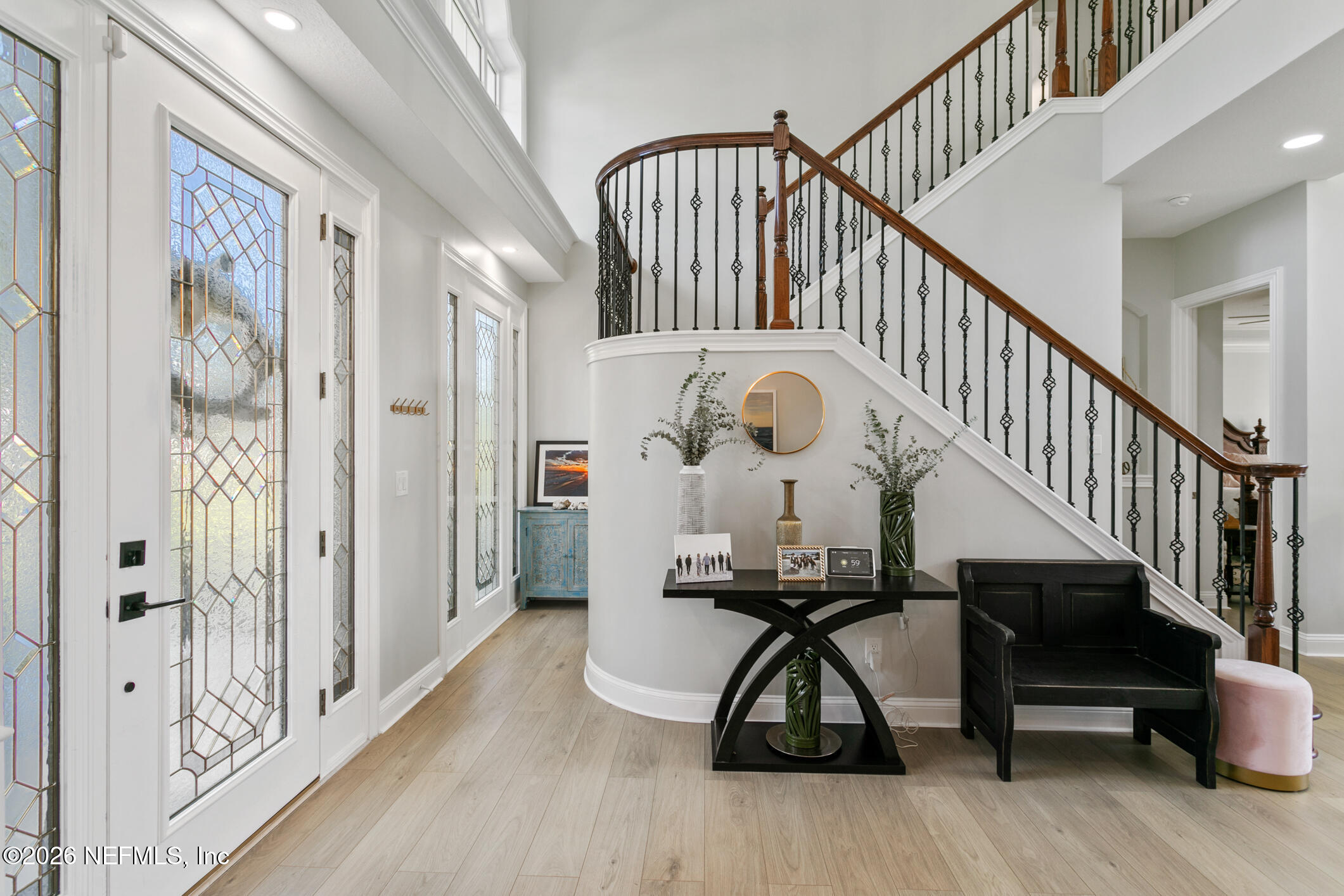 735 E DORCHESTER Drive