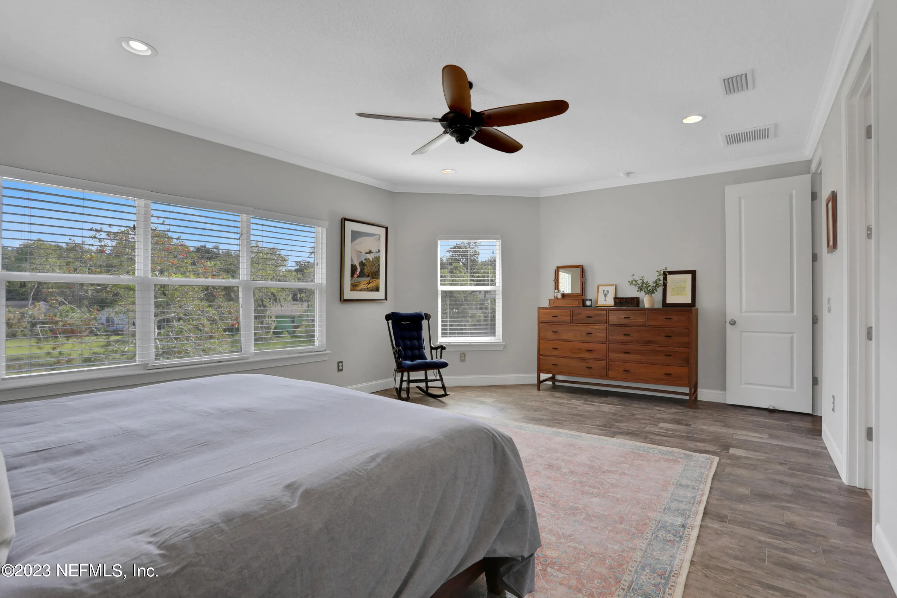 Neptune Beach, Florida 32266, United States, 5 Bedrooms Bedrooms, ,3 BathroomsBathrooms,Residential,Pending,70573