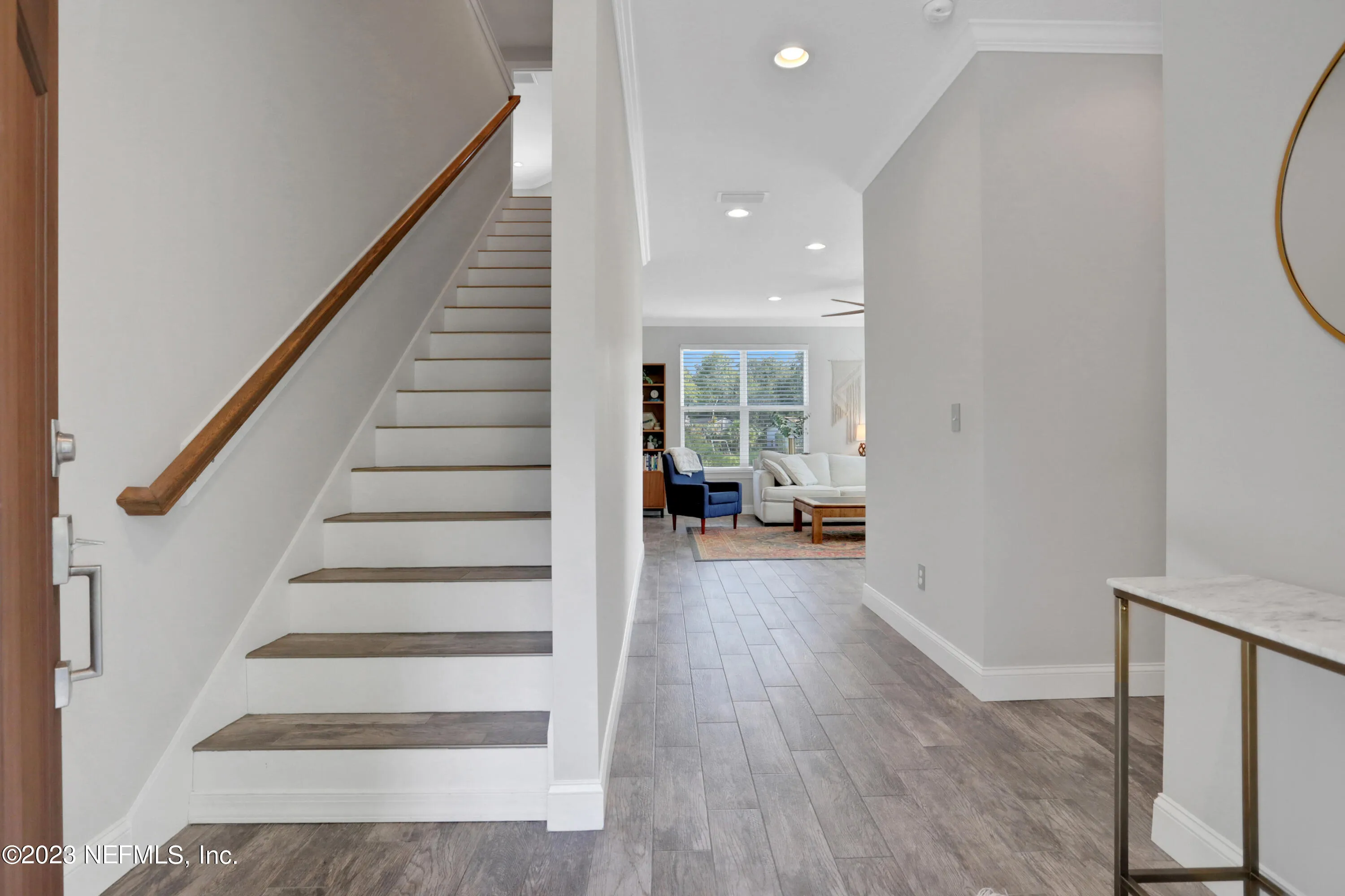 Neptune Beach, Florida 32266, United States, 5 Bedrooms Bedrooms, ,3 BathroomsBathrooms,Residential,Pending,70573