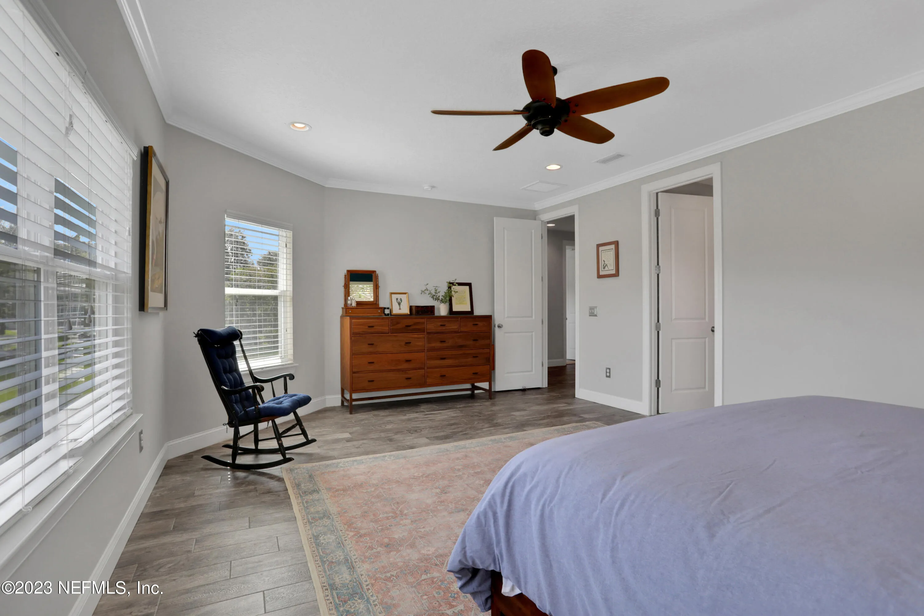 Neptune Beach, Florida 32266, United States, 5 Bedrooms Bedrooms, ,3 BathroomsBathrooms,Residential,Pending,70573