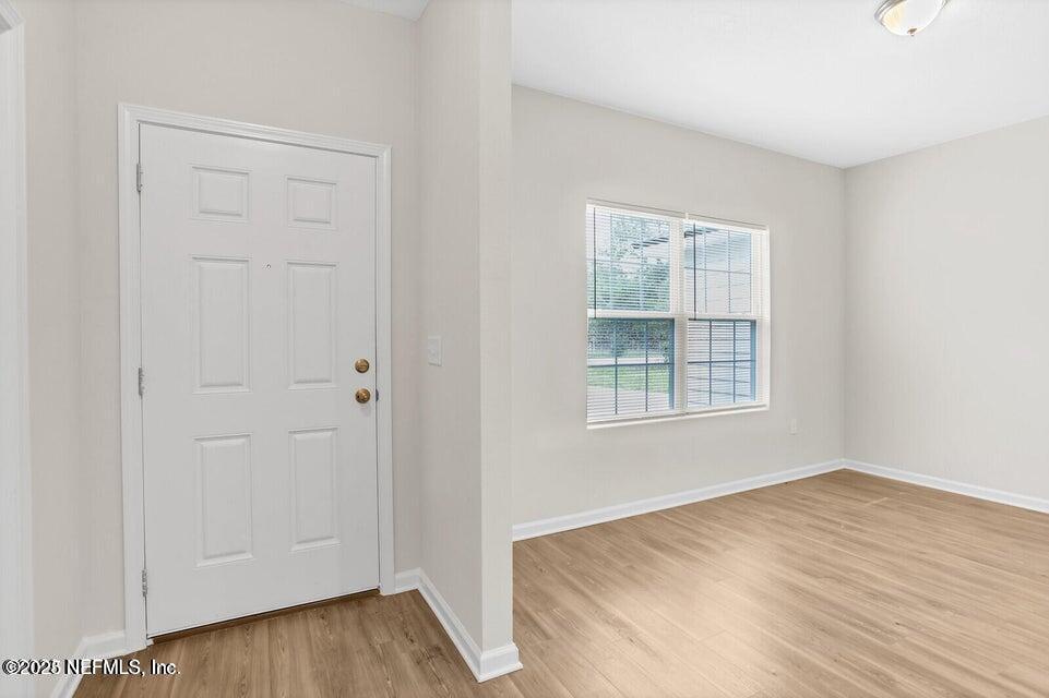 7276 RIDGEWAY Road N