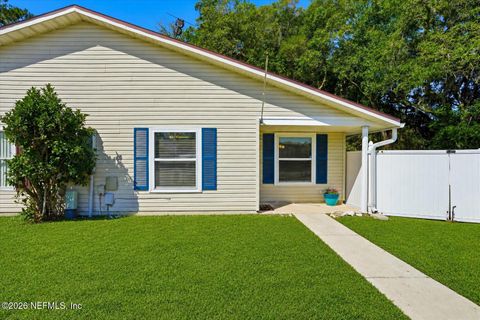 Photo of 998 CABO BLANCO Avenue E, Jacksonville, FL 32233 (MLS # 2145376)