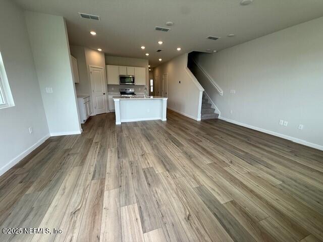 165 BRAZIL NUT Circle 239