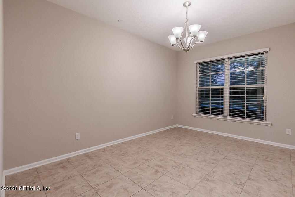 102 MAGNOLIA CREEK Walk