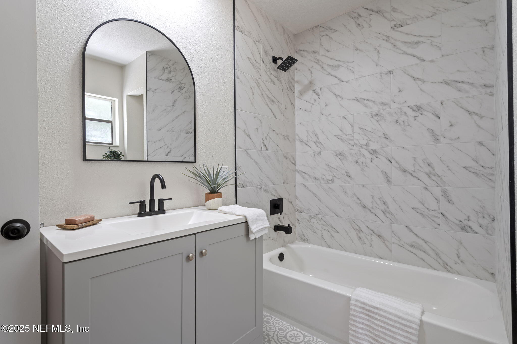 520 RAY EDWARDS Road