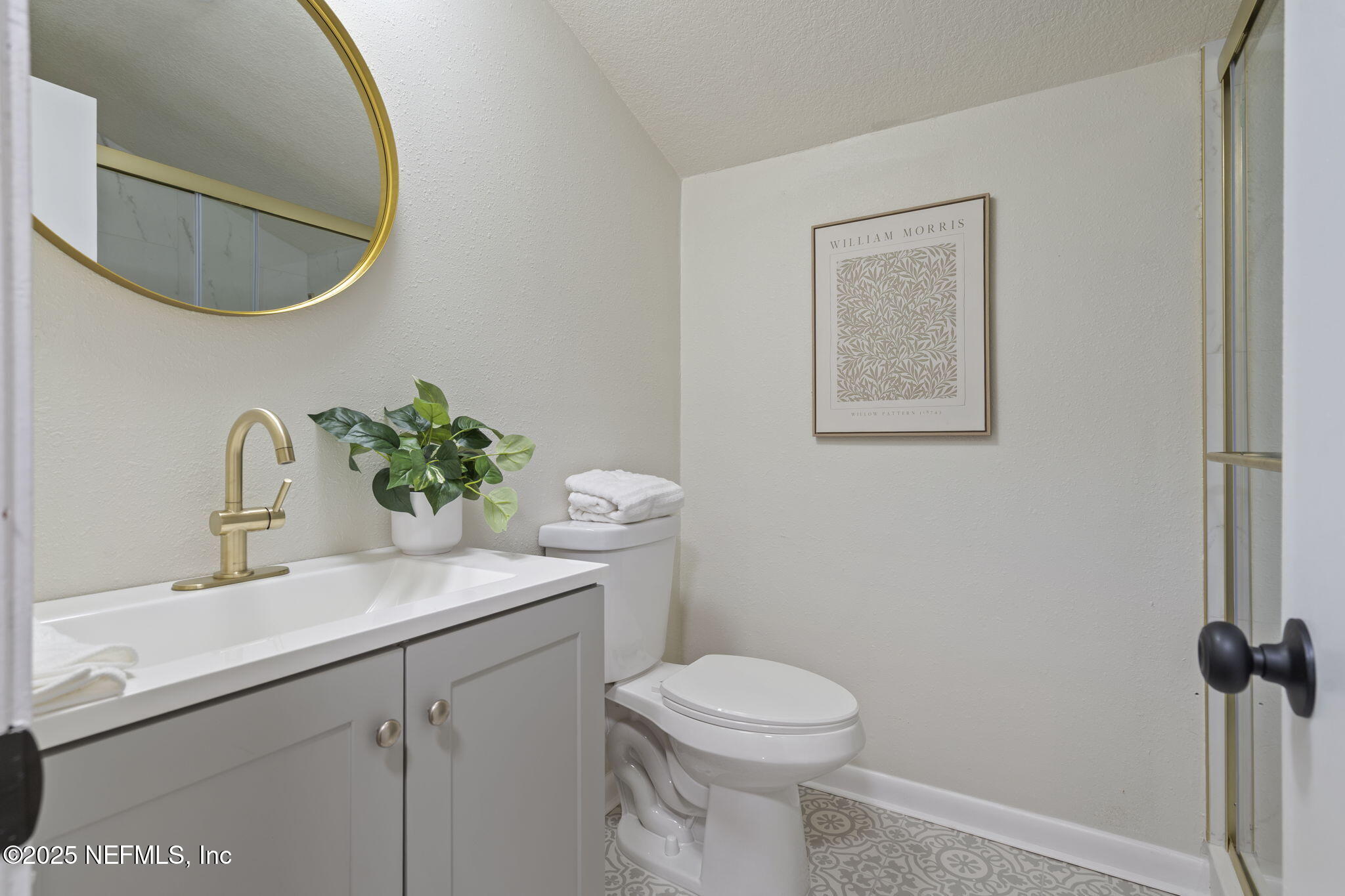 520 RAY EDWARDS Road