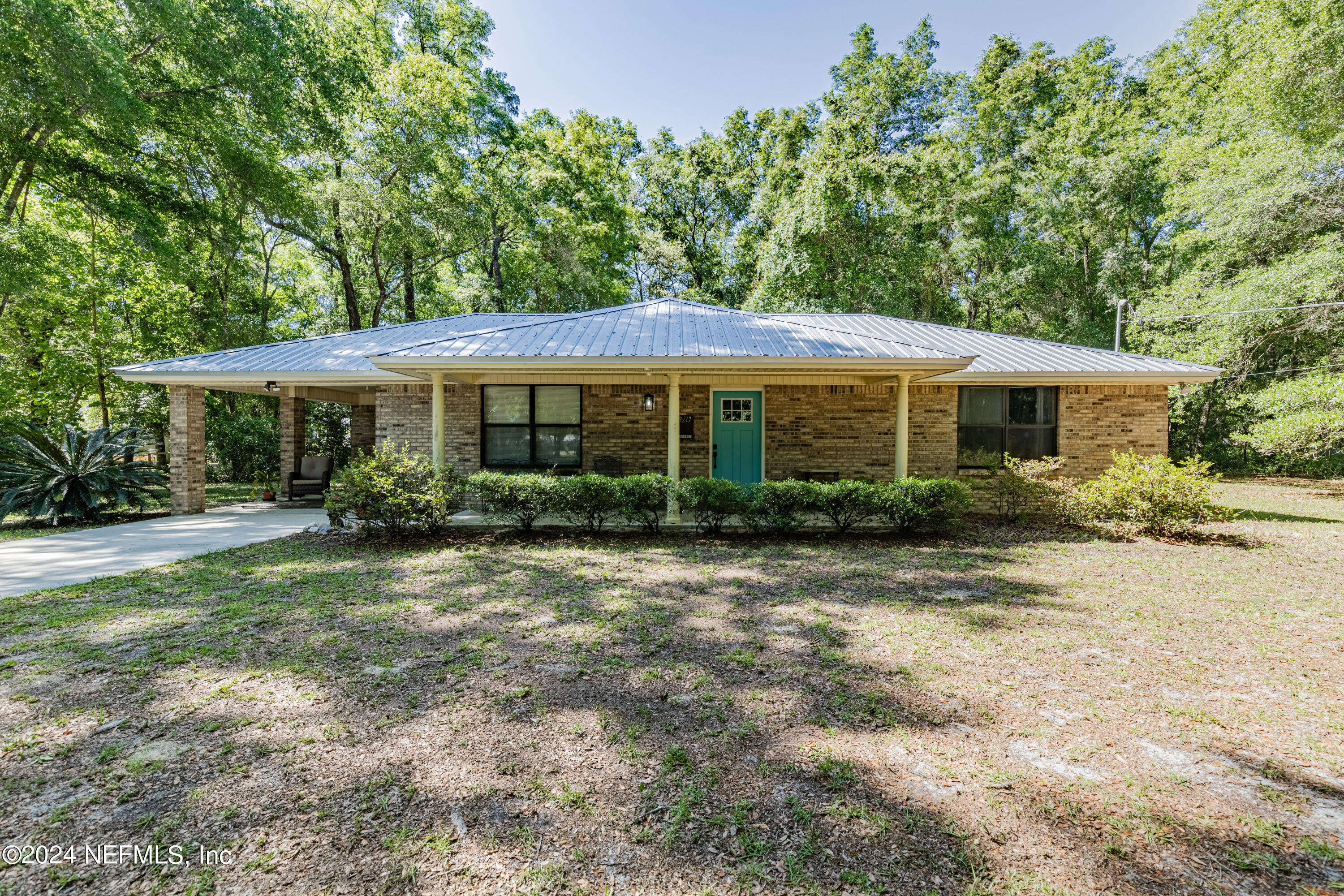 Middleburg, FL home for sale located at 4219 Chokeberry Road, Middleburg, FL 32068