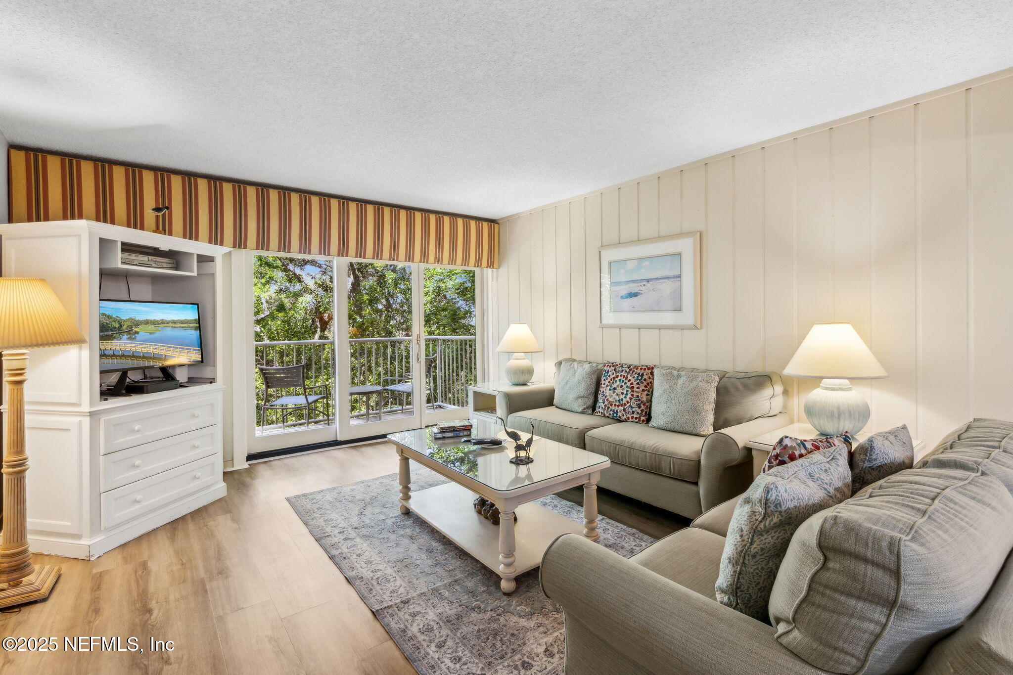 2021 BEACH WOOD Road