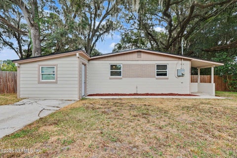 Photo of 2501 RED ROBIN Drive E, Jacksonville, FL 32210 (MLS # 2165806)
