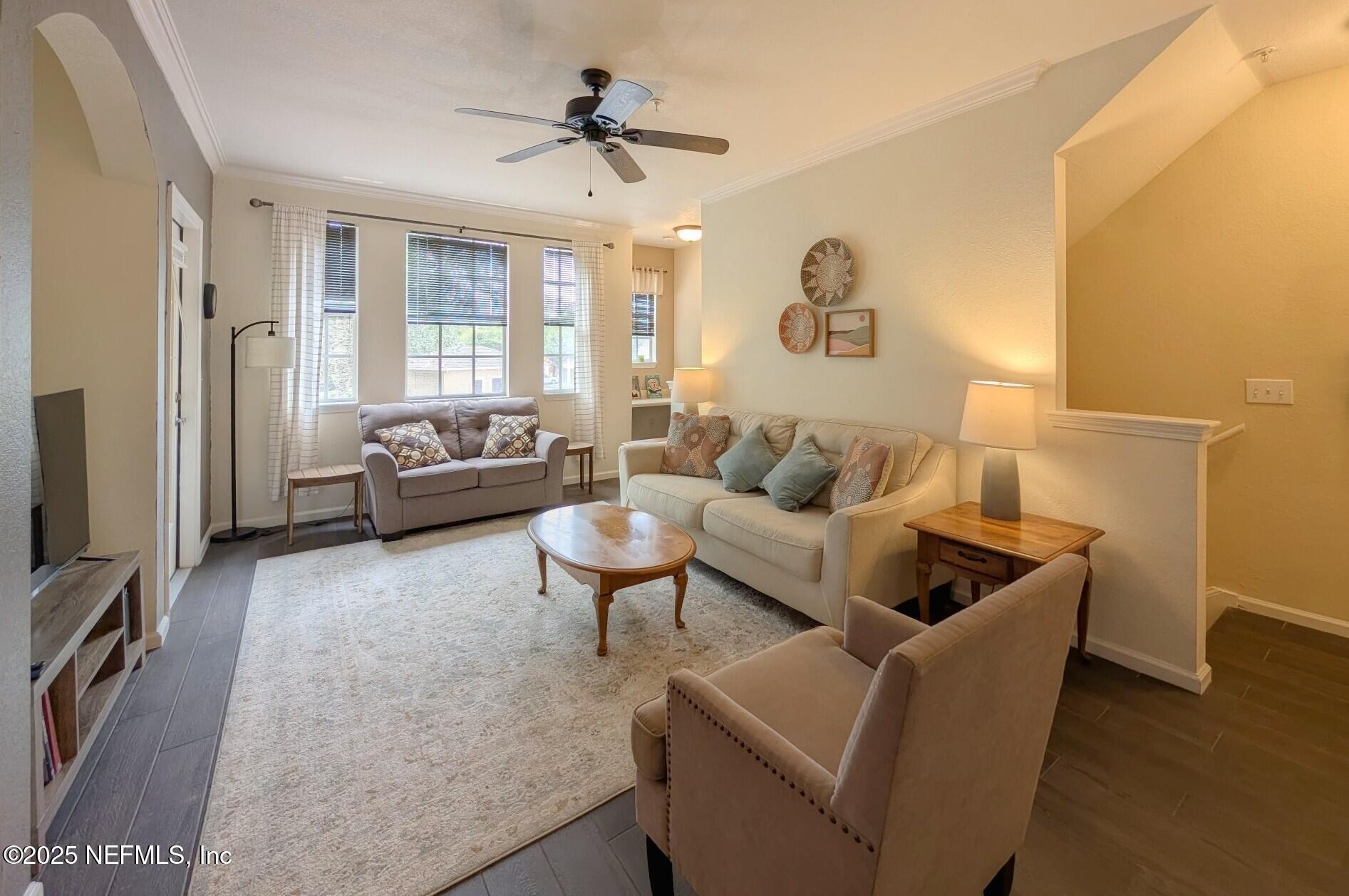 10075 GATE Parkway N 1106