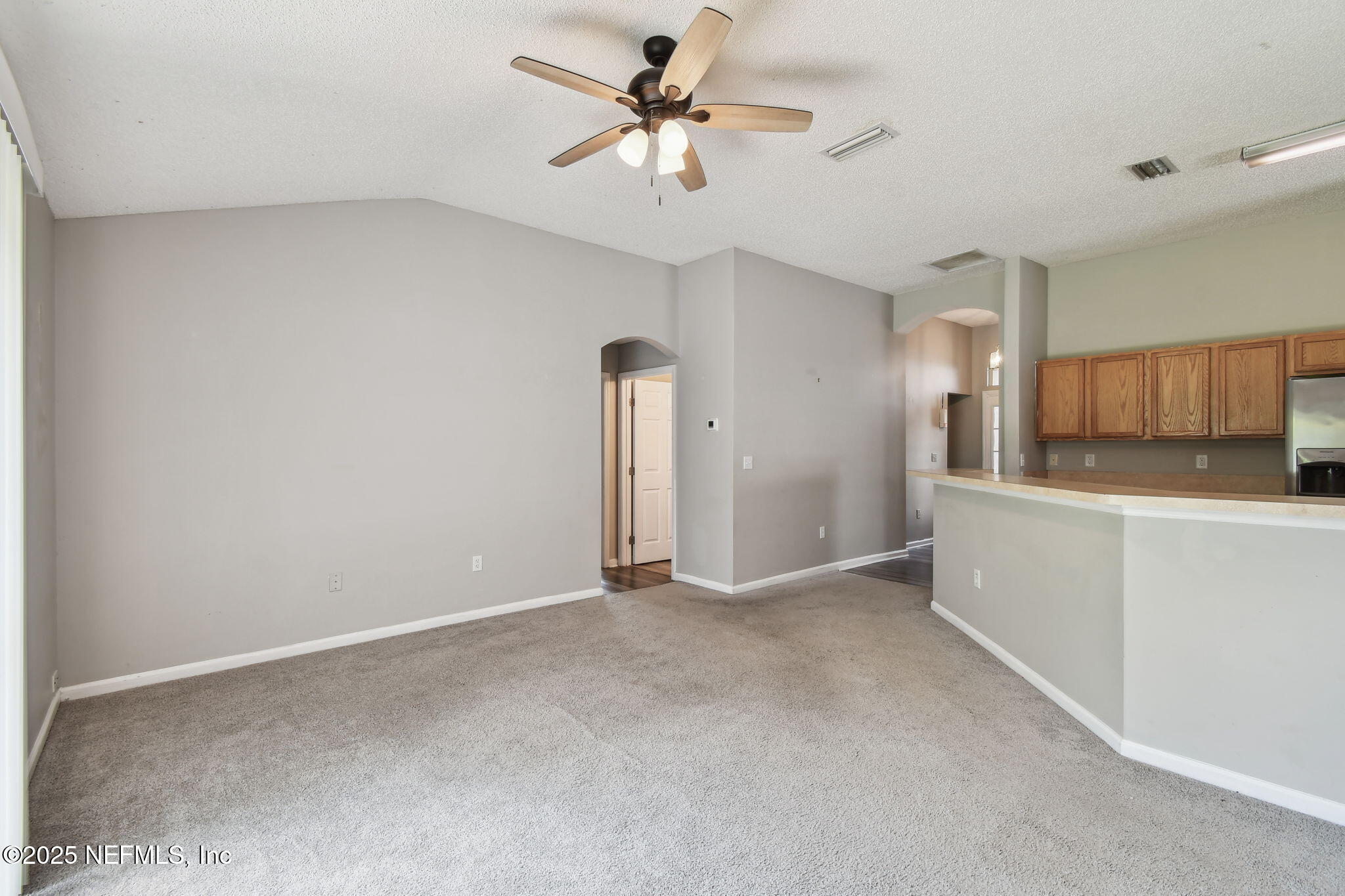 1880 CREEKVIEW Drive