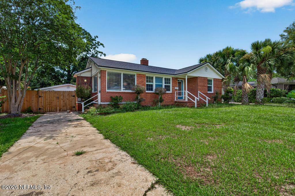 1837 BARTRAM Circle W