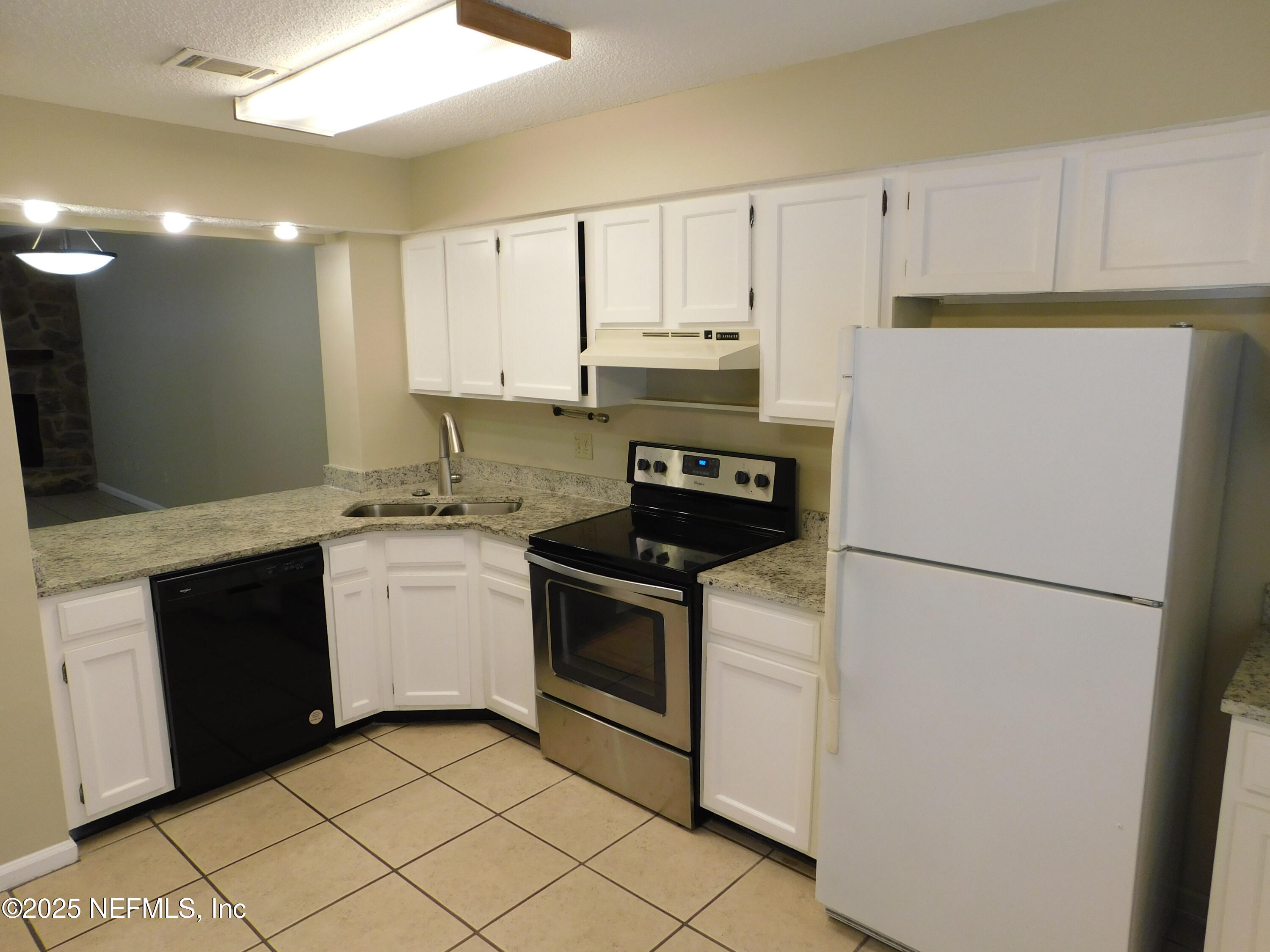 11218 SHADY GLEN Drive