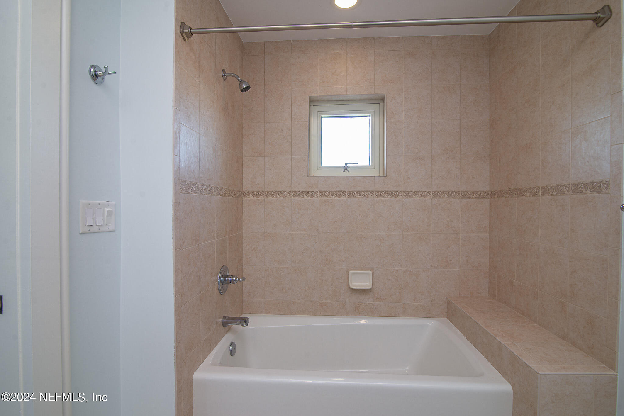Jacksonville, Florida 32204, United States, 3 Bedrooms Bedrooms, ,4 BathroomsBathrooms,Residential,Active,66805