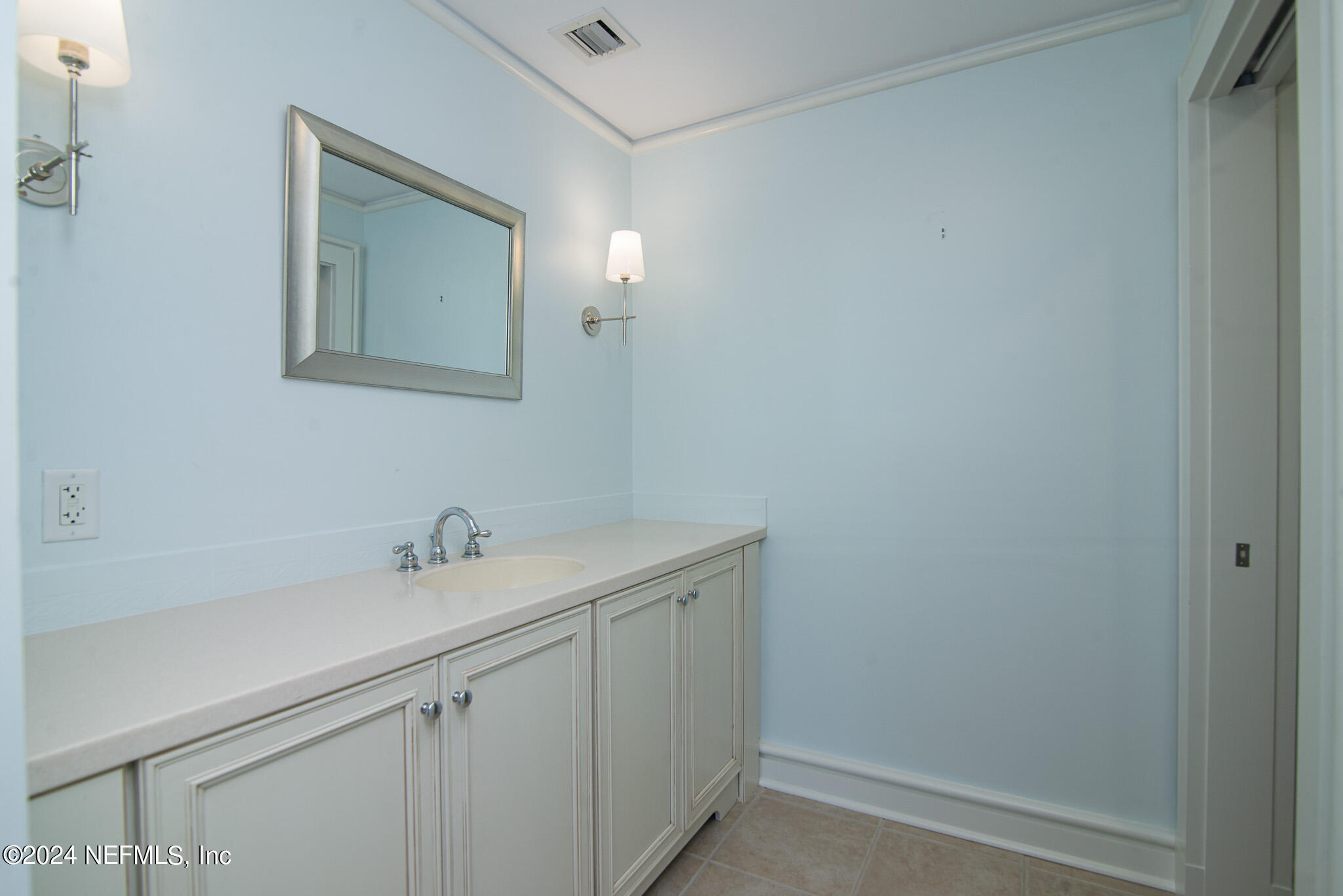 Jacksonville, Florida 32204, United States, 3 Bedrooms Bedrooms, ,4 BathroomsBathrooms,Residential,Active,66805