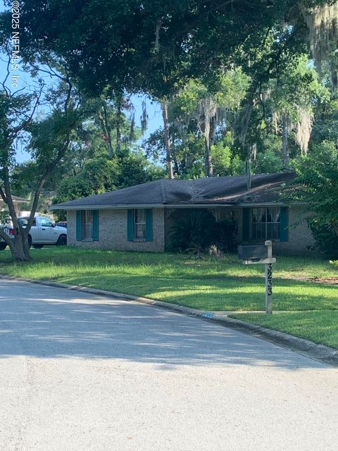 3241 HERMITAGE Road E Jacksonville FL 32277