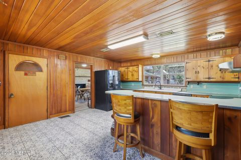 A home in Palatka