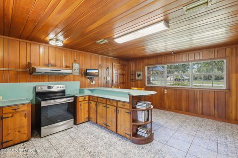 A home in Palatka
