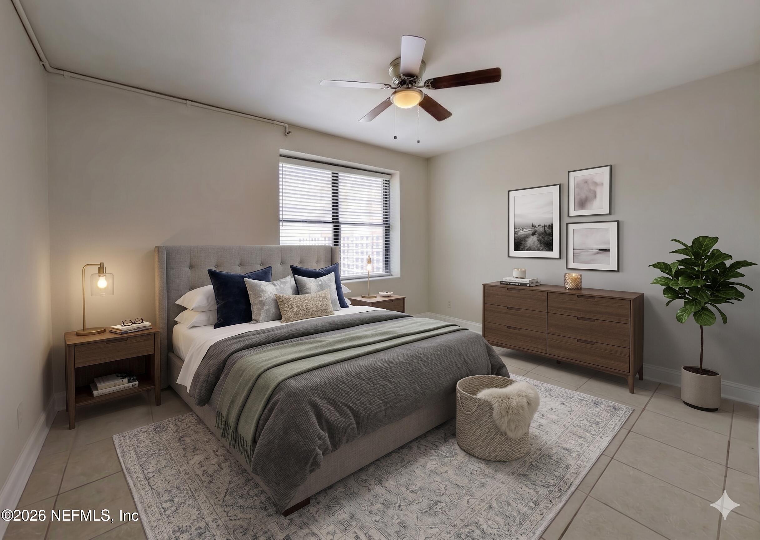 311 W ASHLEY Street 608