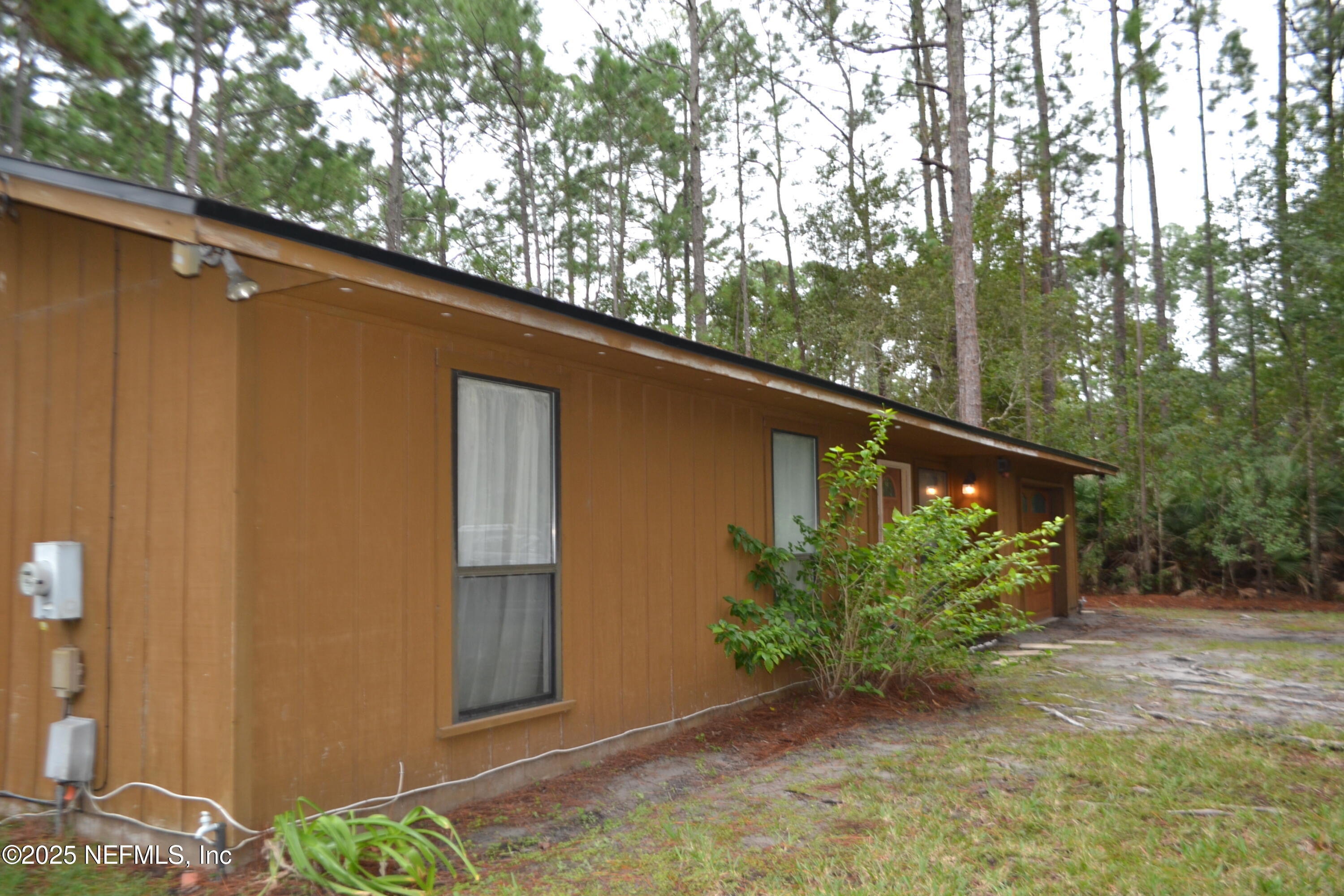 2997 BROUGHAM Avenue