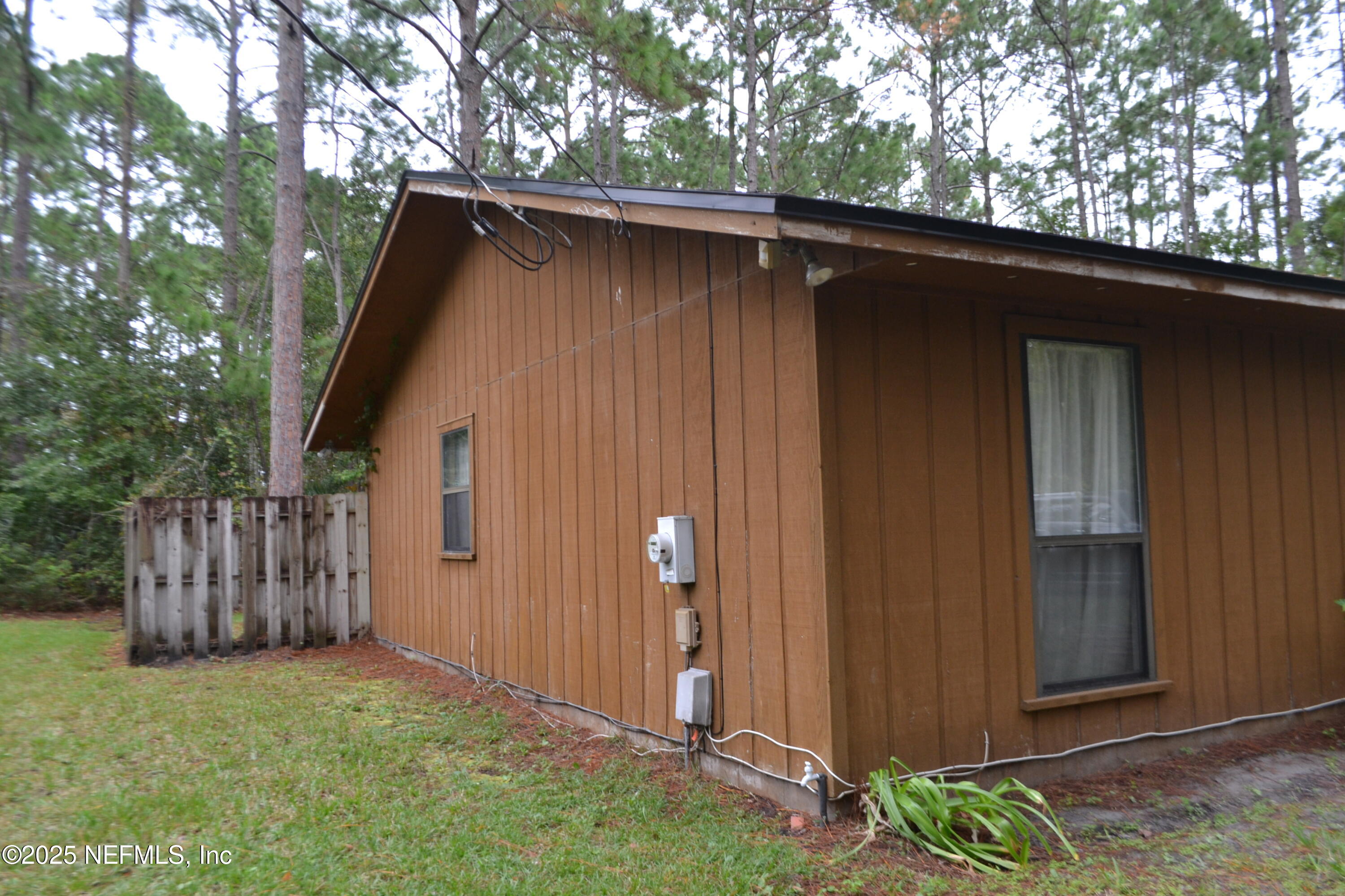 2997 BROUGHAM Avenue