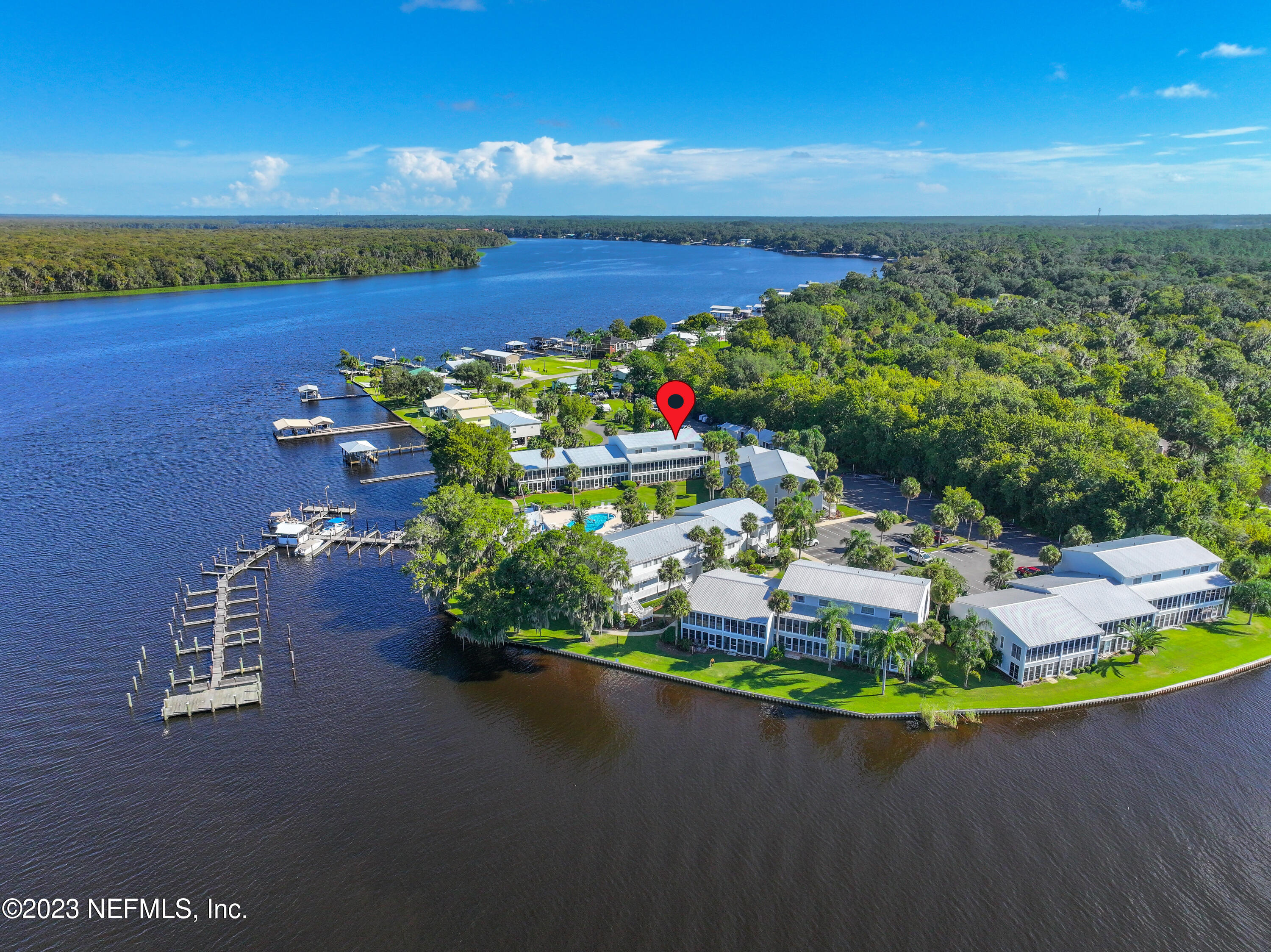 Welaka, FL home for sale located at 207 River Bend Court UNIT BLDG. A, Welaka, FL 32193