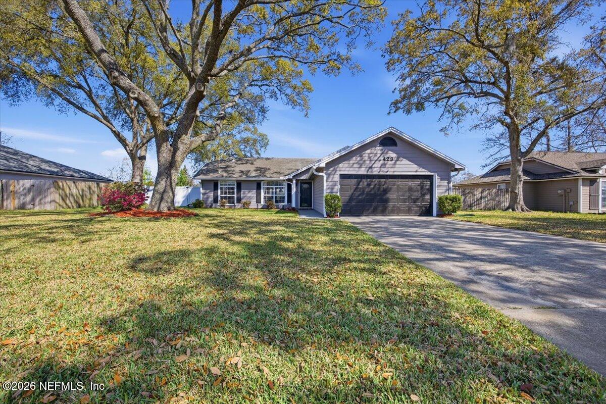 423 BAYBROOK Drive