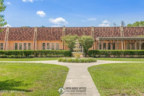 A home in Jacksonville