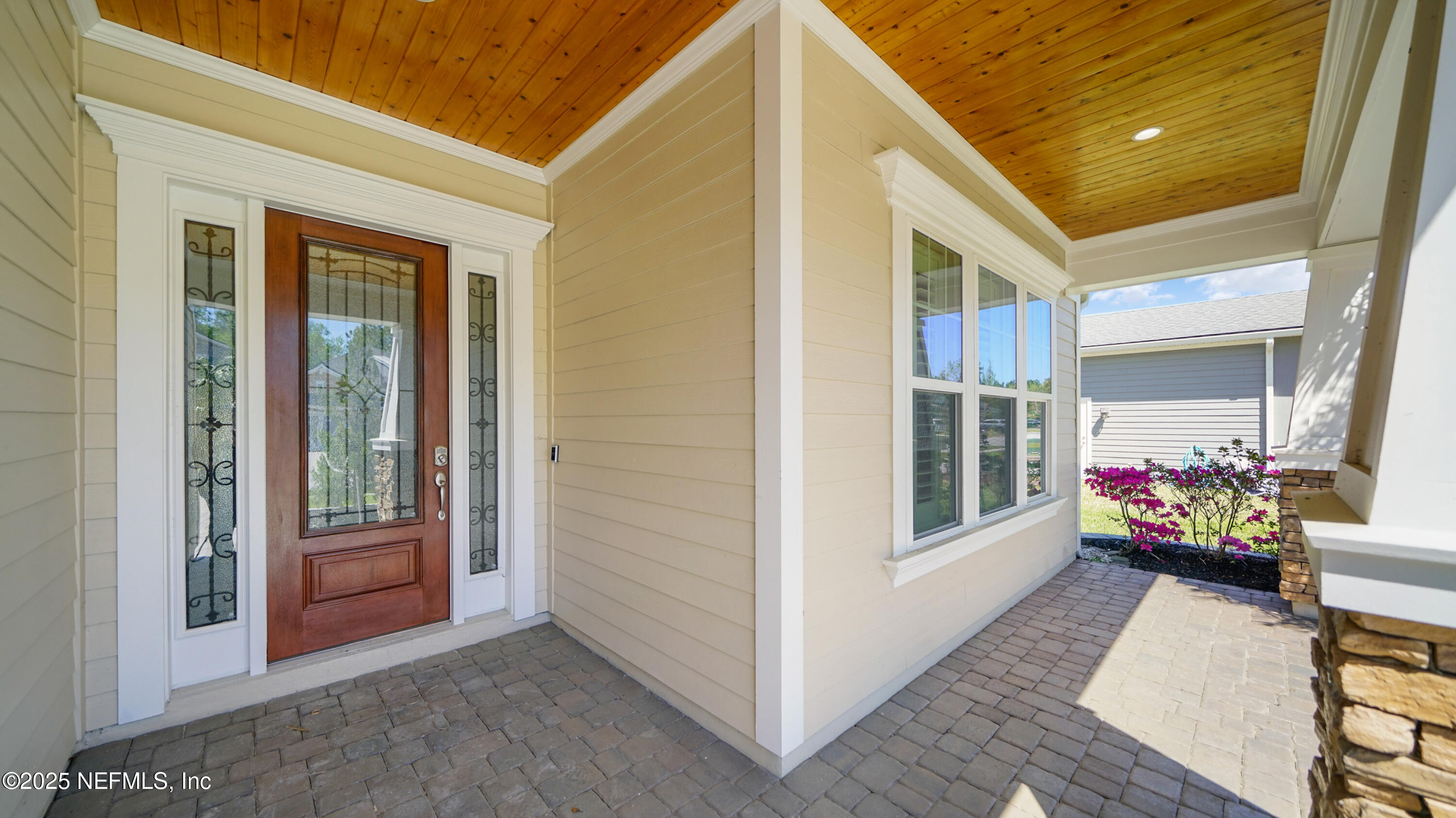 186 FRESHWATER Drive