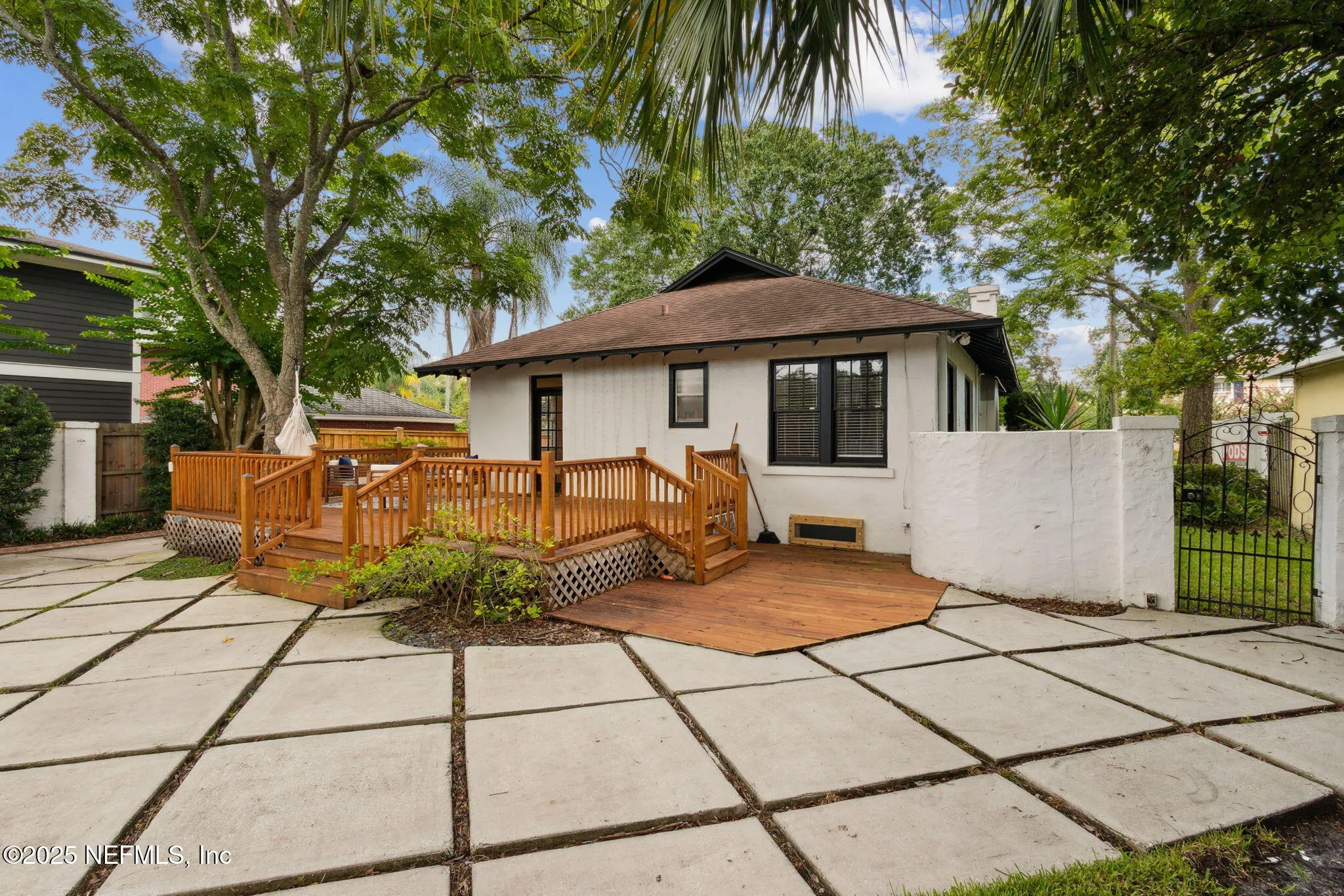 Jacksonville, Florida 32205, United States, 2 Bedrooms Bedrooms, ,1 BathroomBathrooms,Residential,Active,188988