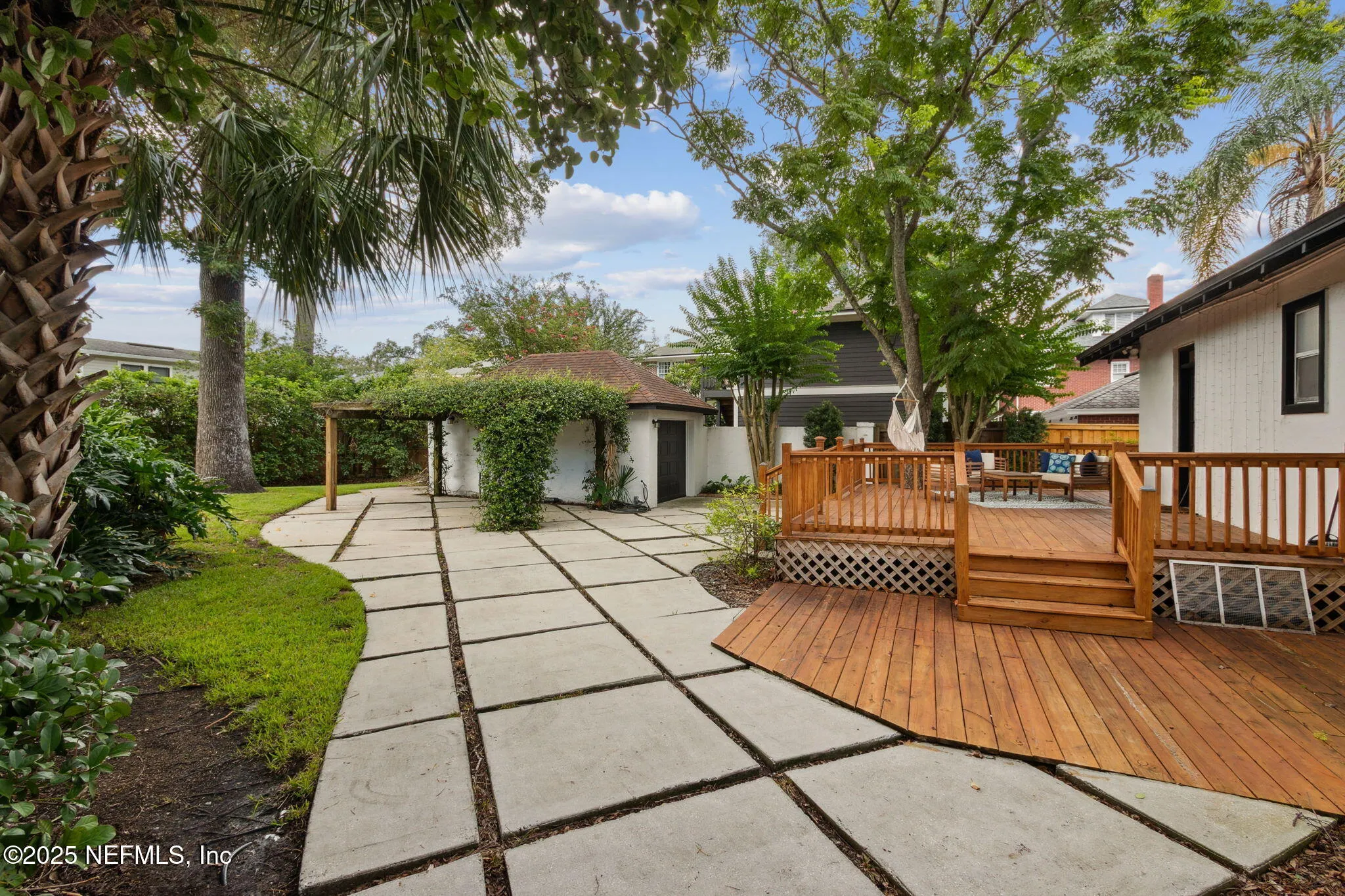 Jacksonville, Florida 32205, United States, 2 Bedrooms Bedrooms, ,1 BathroomBathrooms,Residential,Active,188988