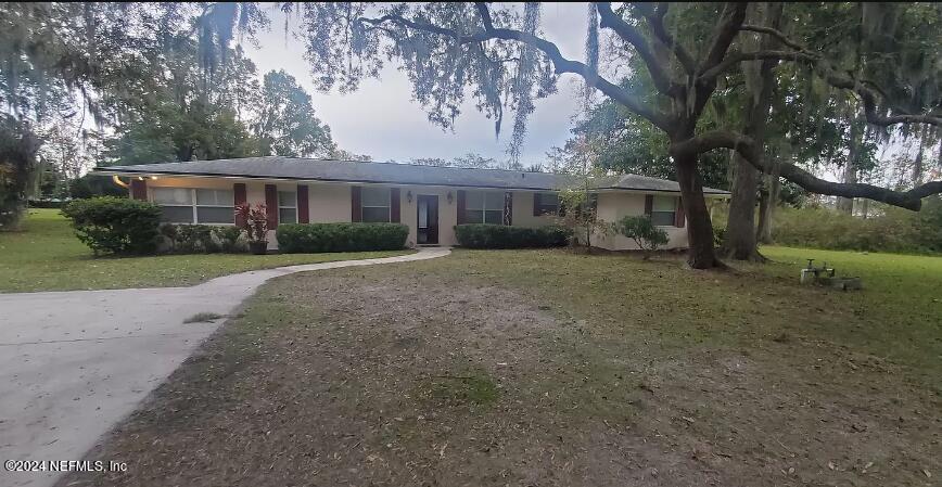 Jacksonville, FL home for sale located at 2621 Bishop Estates Road, Jacksonville, FL 32259