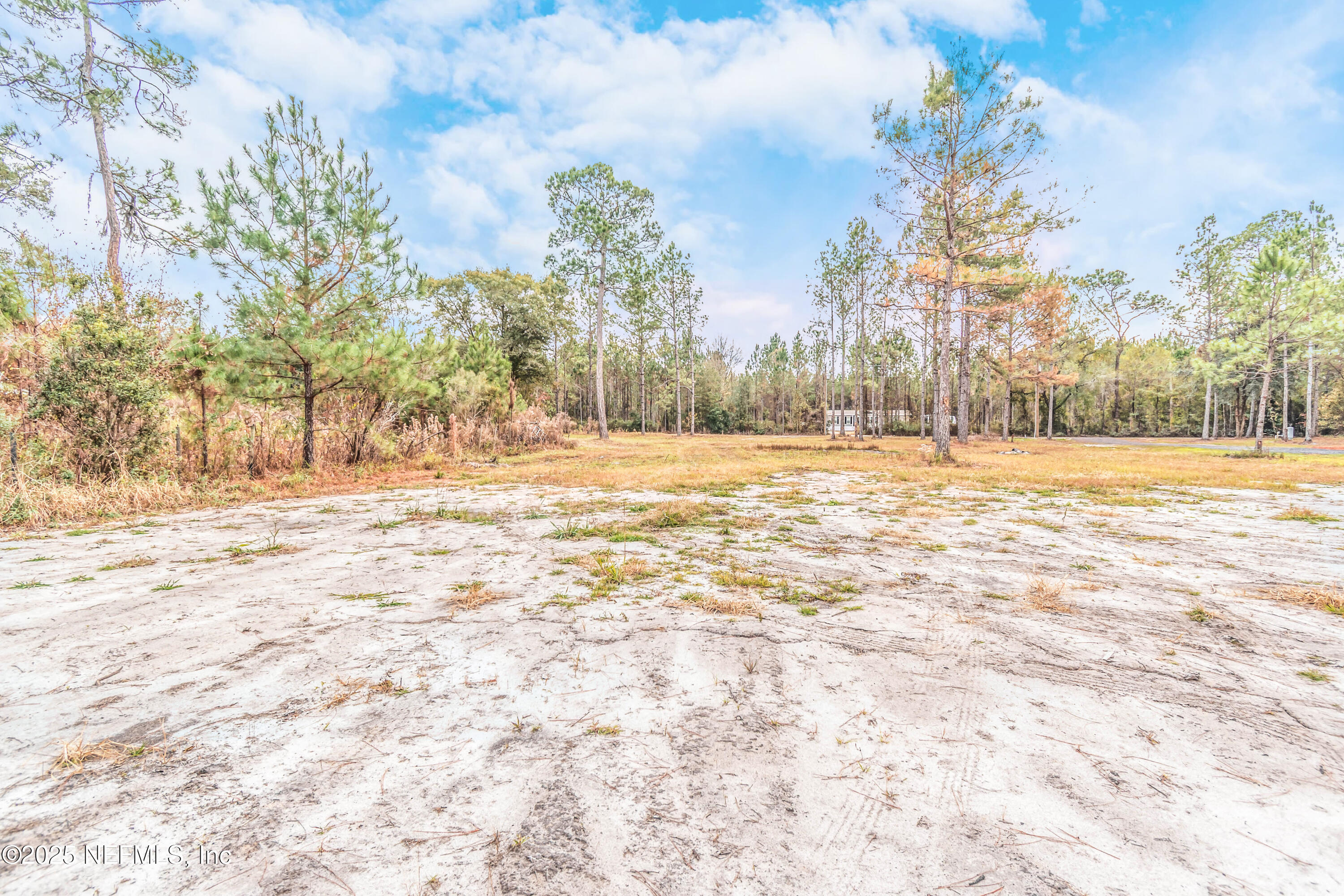 13121 NE 235TH Court