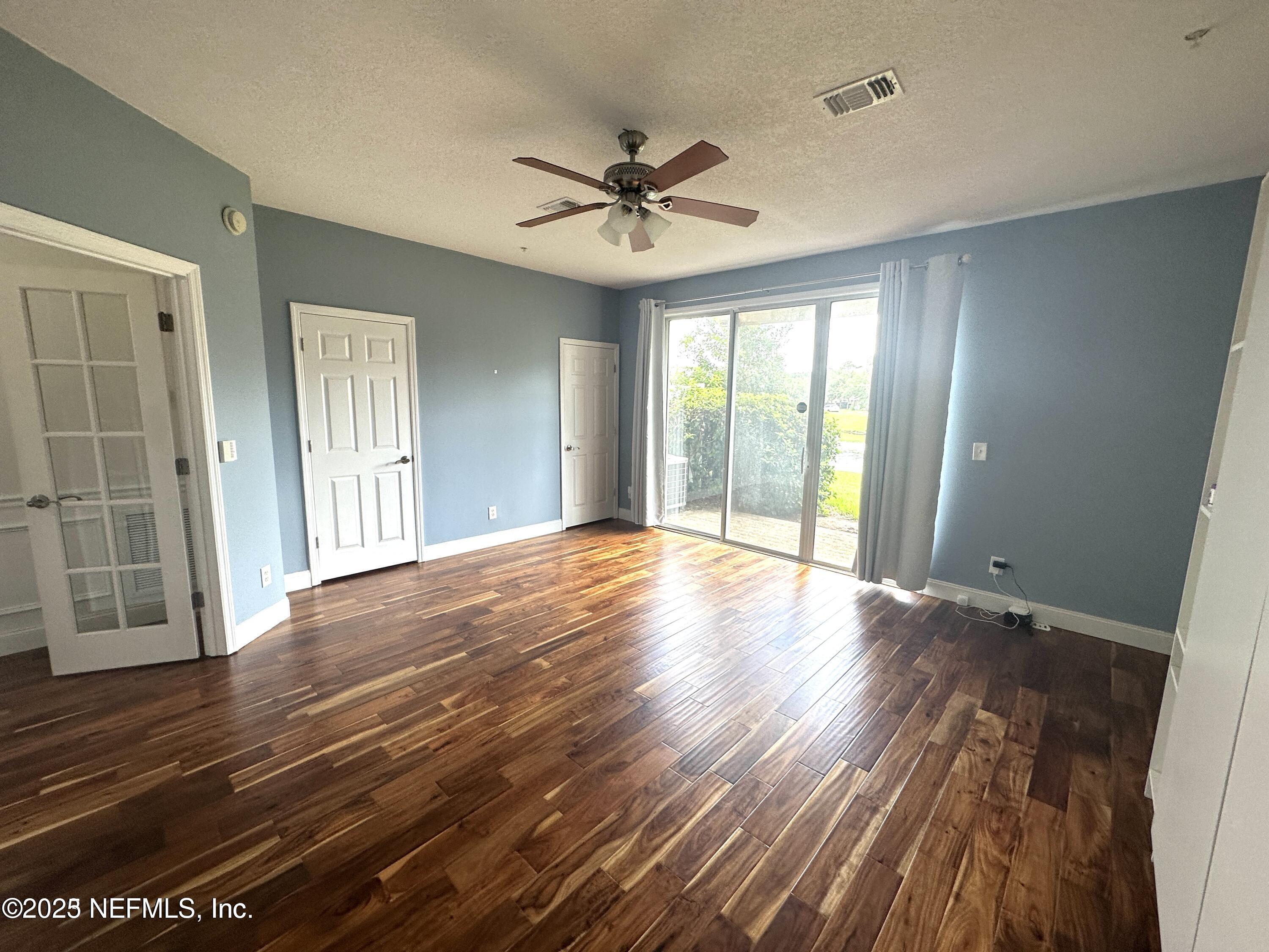 4422 CAPTIAL DOME Drive