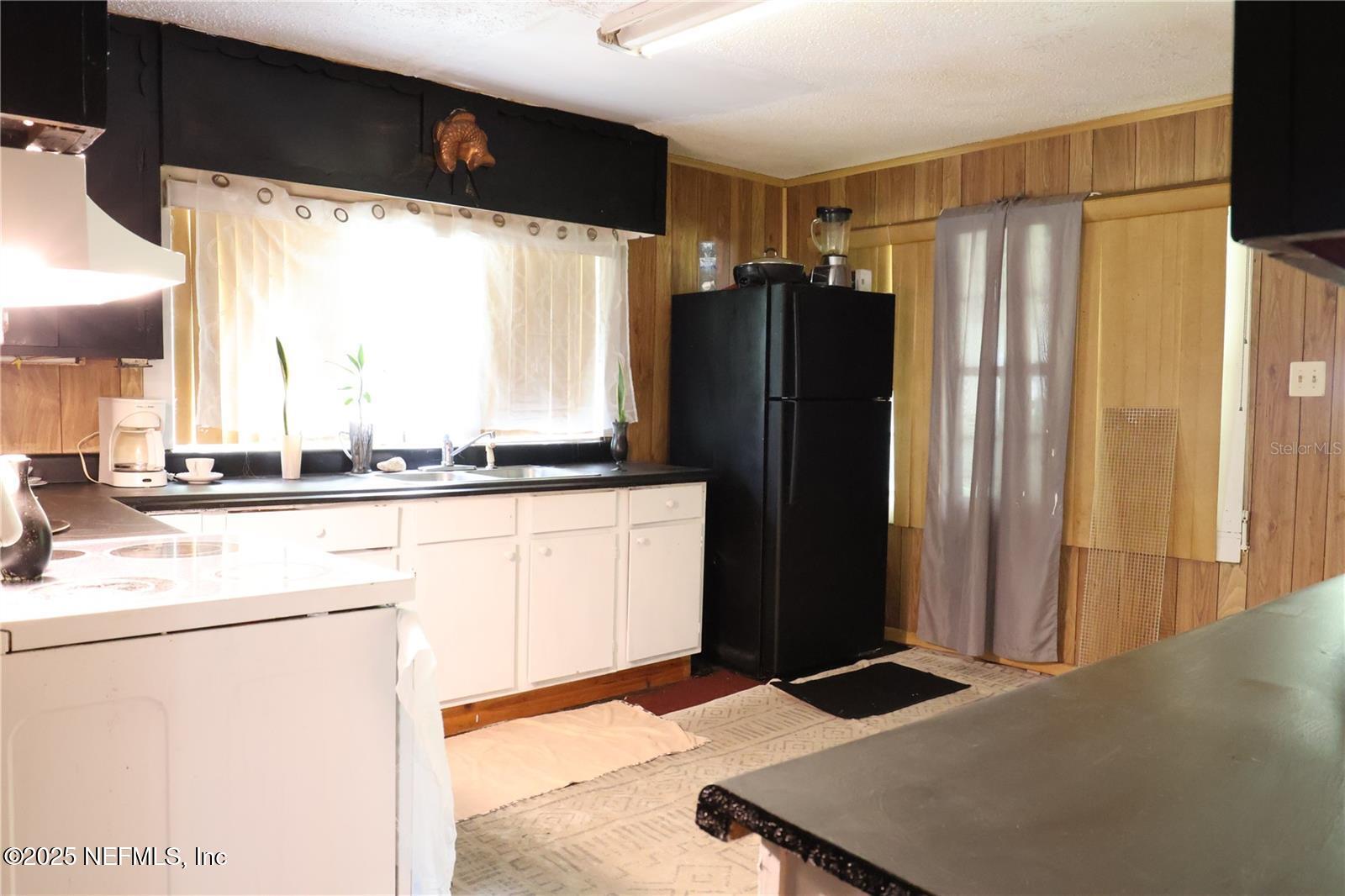 309 HATTEN Lane