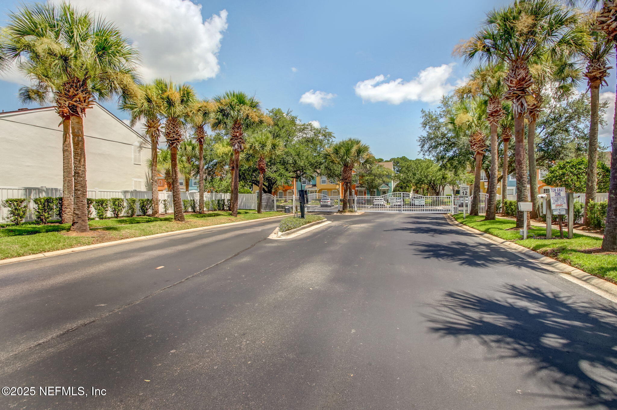 12311 KENSINGTON LAKES Drive 2901