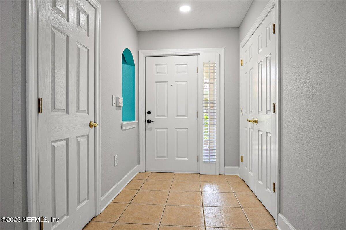 215 S OCEAN GRANDE Drive 105