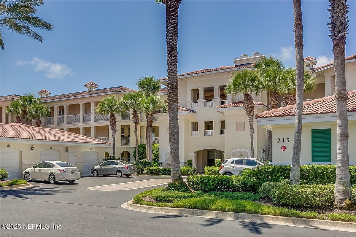 215 S OCEAN GRANDE Drive 105