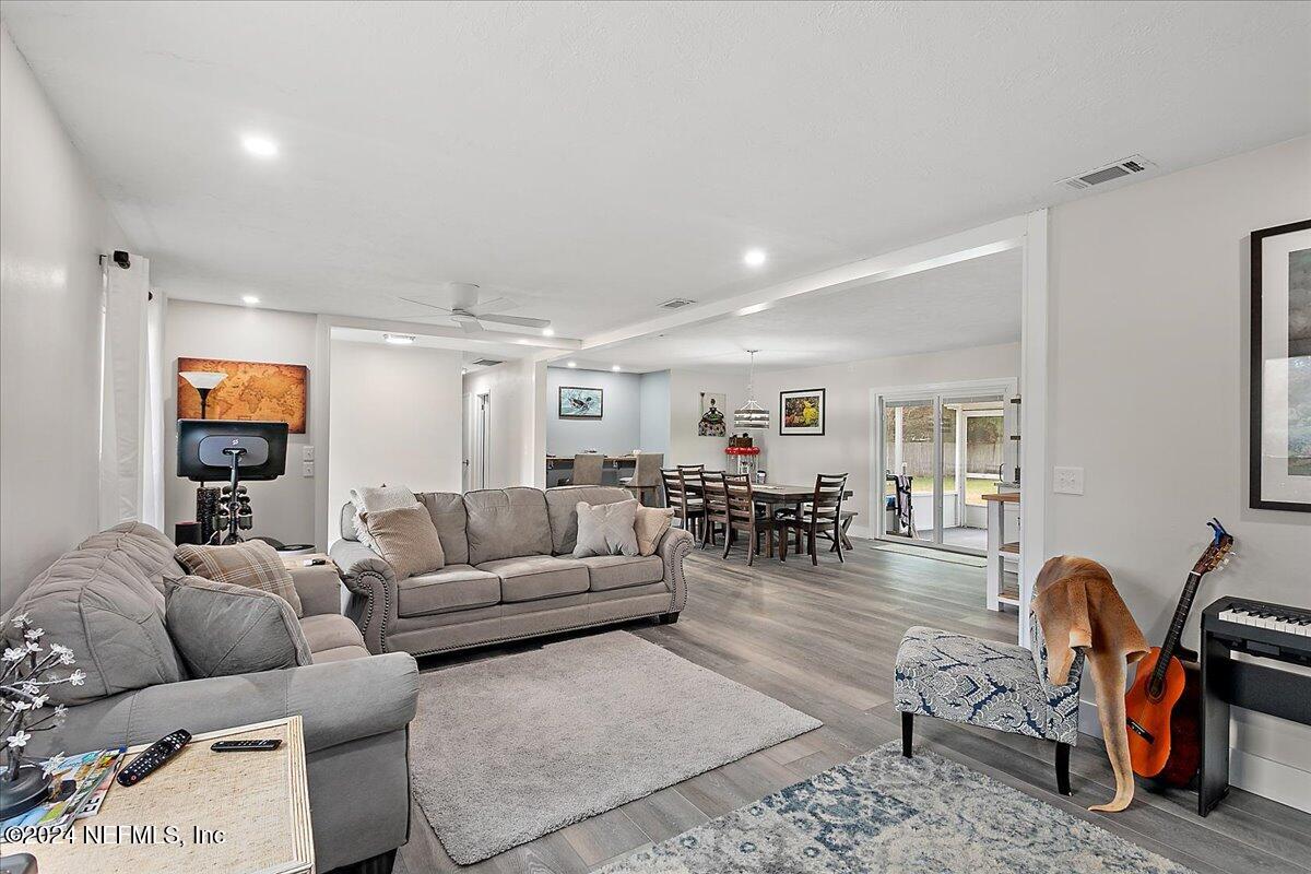 10754 CLYDESDALE Drive E